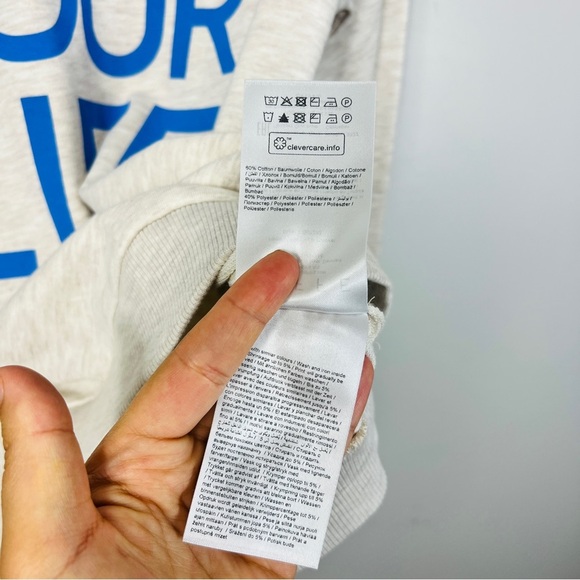 Kaffe Cream & Blue Crew Neck Sweatshirt “ live your live” women Size Large NWT - Picture 13 of 15